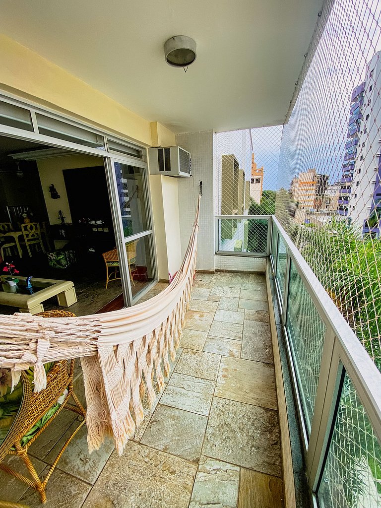 Duplex com piscina e churrasqueira 500m da praia