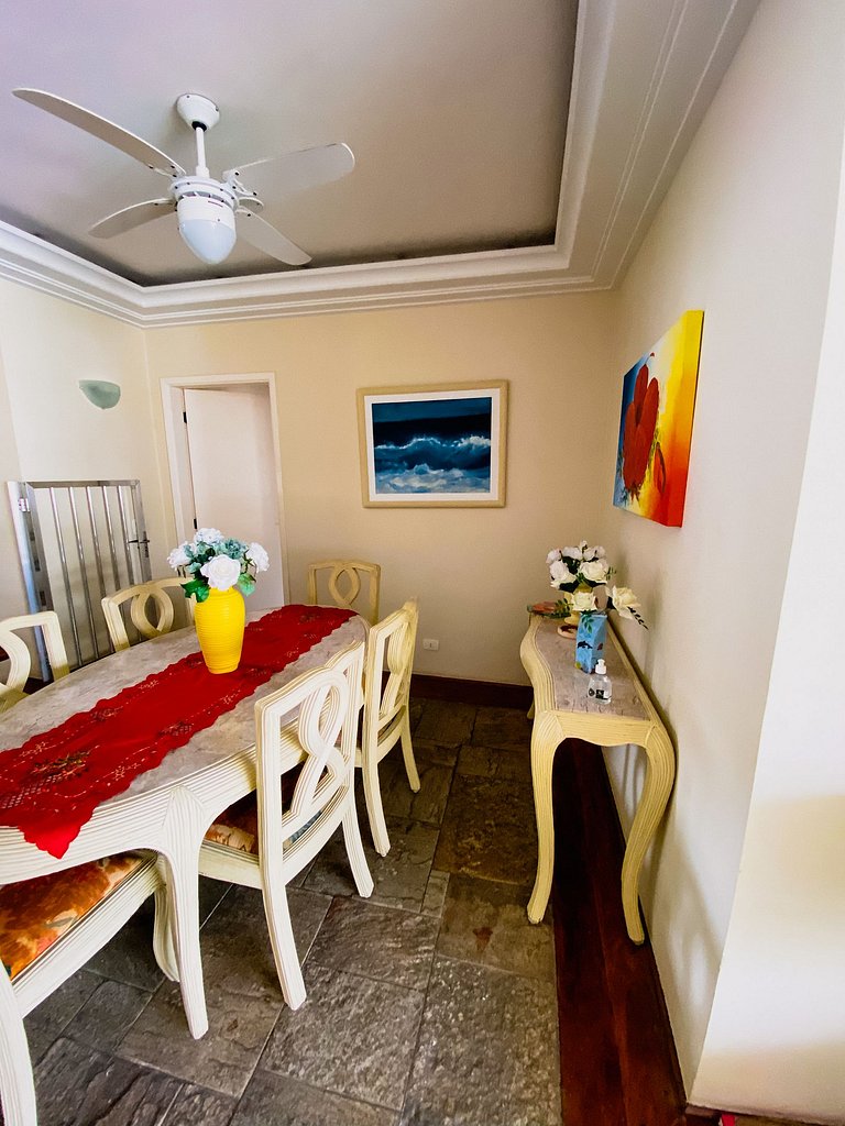 Duplex com piscina e churrasqueira 500m da praia