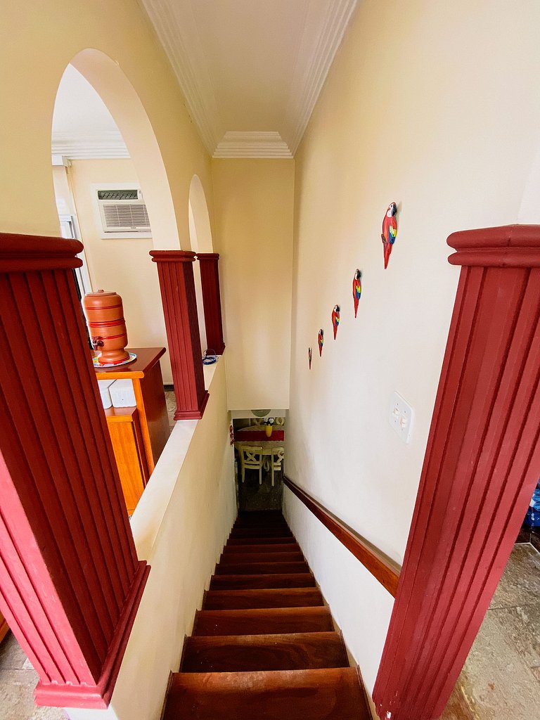 Duplex com piscina e churrasqueira 500m da praia