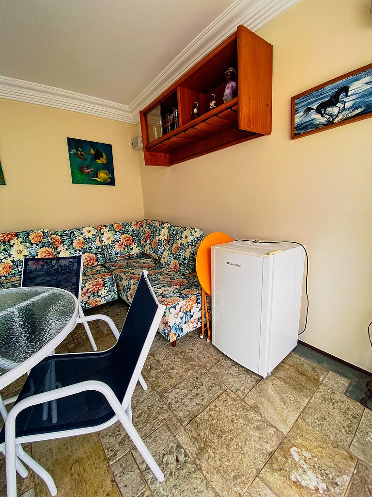 Duplex com piscina e churrasqueira 500m da praia