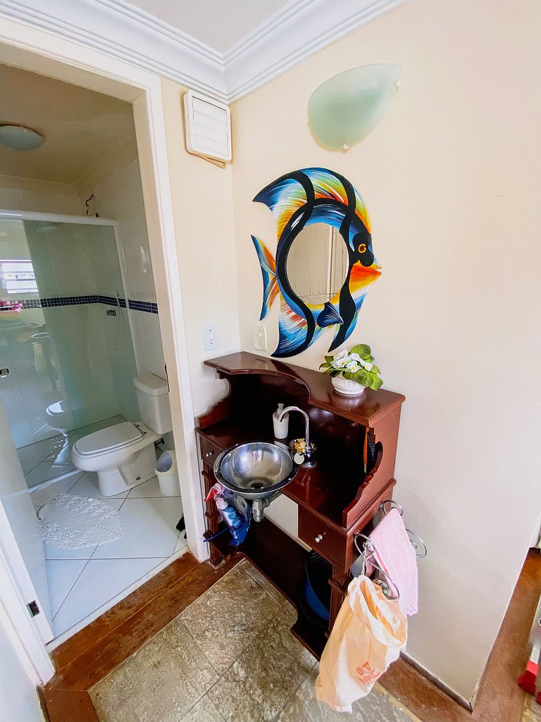 Duplex com piscina e churrasqueira 500m da praia