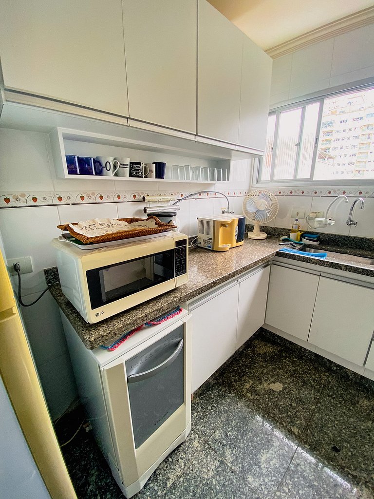Duplex com piscina e churrasqueira 500m da praia
