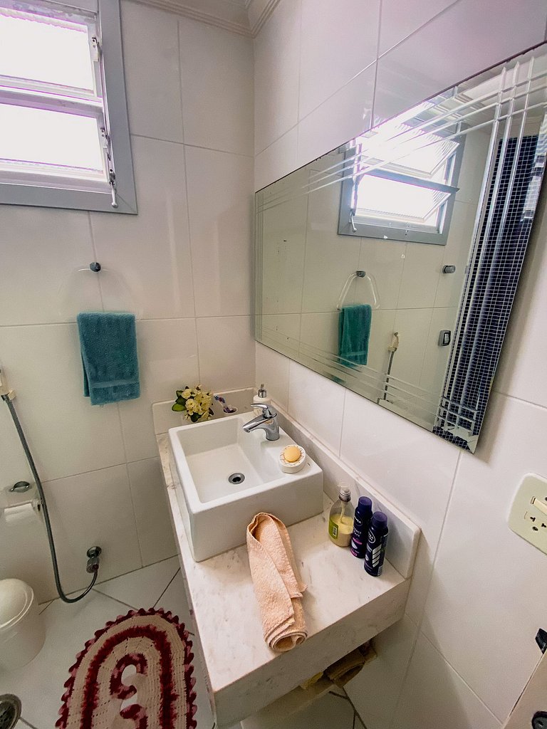 Duplex com piscina e churrasqueira 500m da praia
