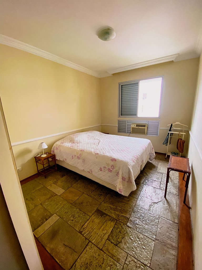 Duplex com piscina e churrasqueira 500m da praia