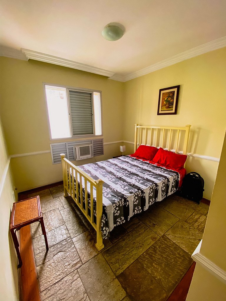 Duplex com piscina e churrasqueira 500m da praia