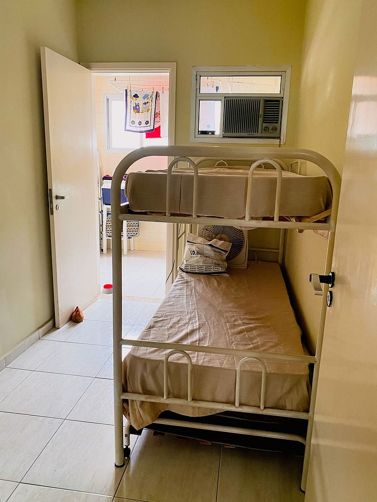 Duplex com piscina e churrasqueira 500m da praia