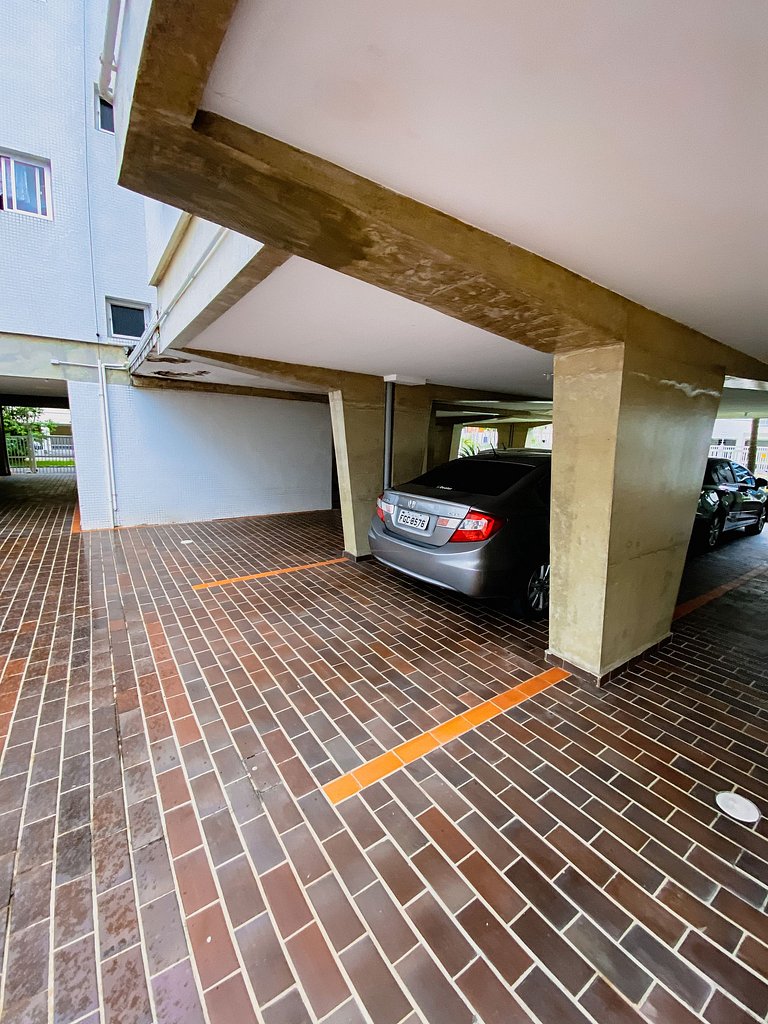 Duplex com piscina e churrasqueira 500m da praia