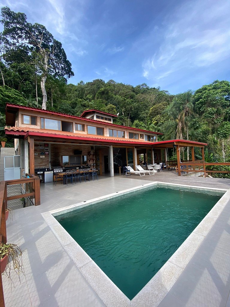 Casa alto padrão e vista aberta p/ o mar | Juquehy