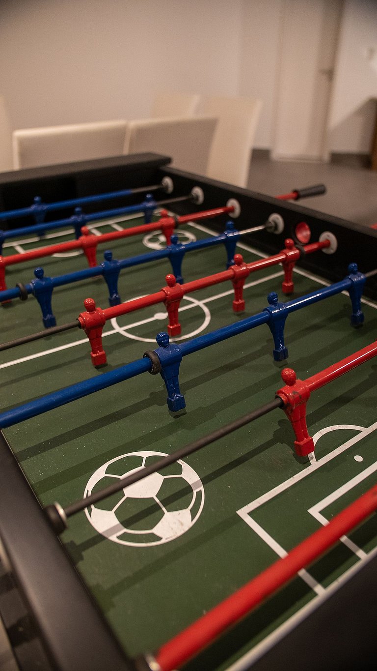 Casa moderna de alto padrão em condomínio exclusivo na Granj