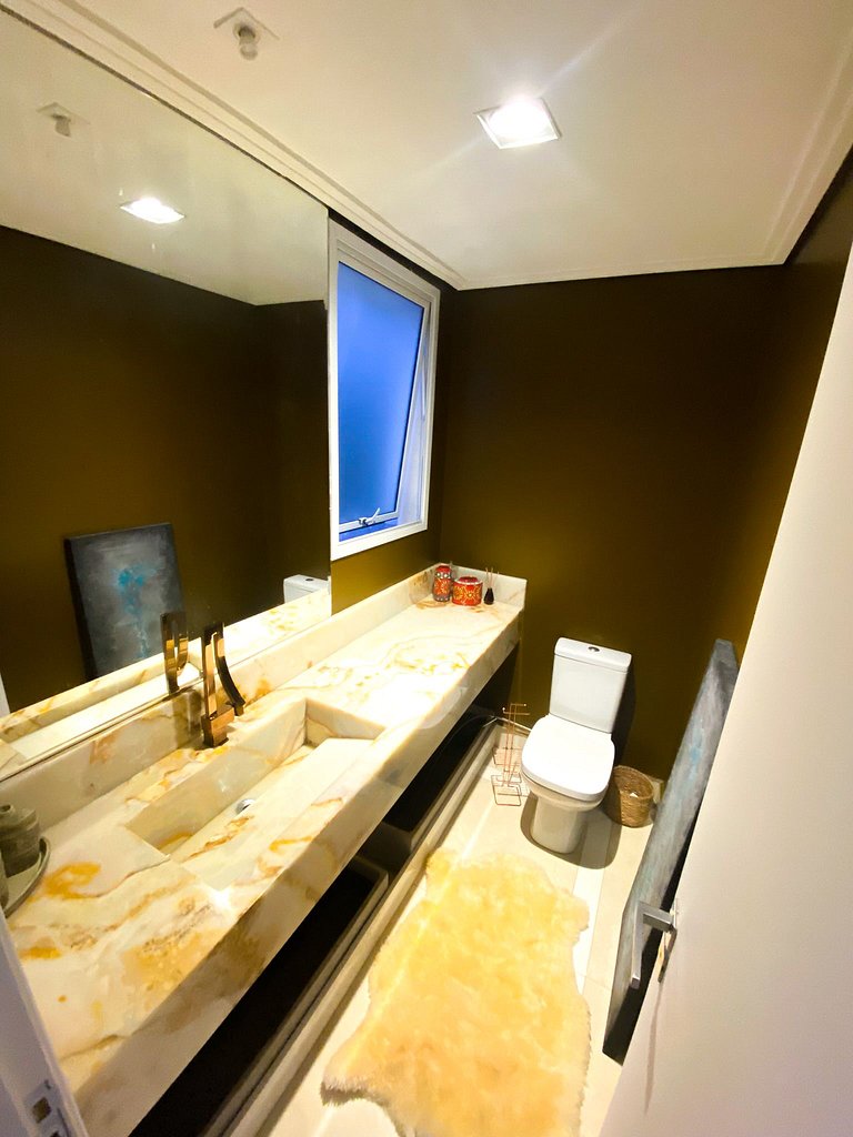 Casa moderna de alto padrão em condomínio exclusivo na Granj