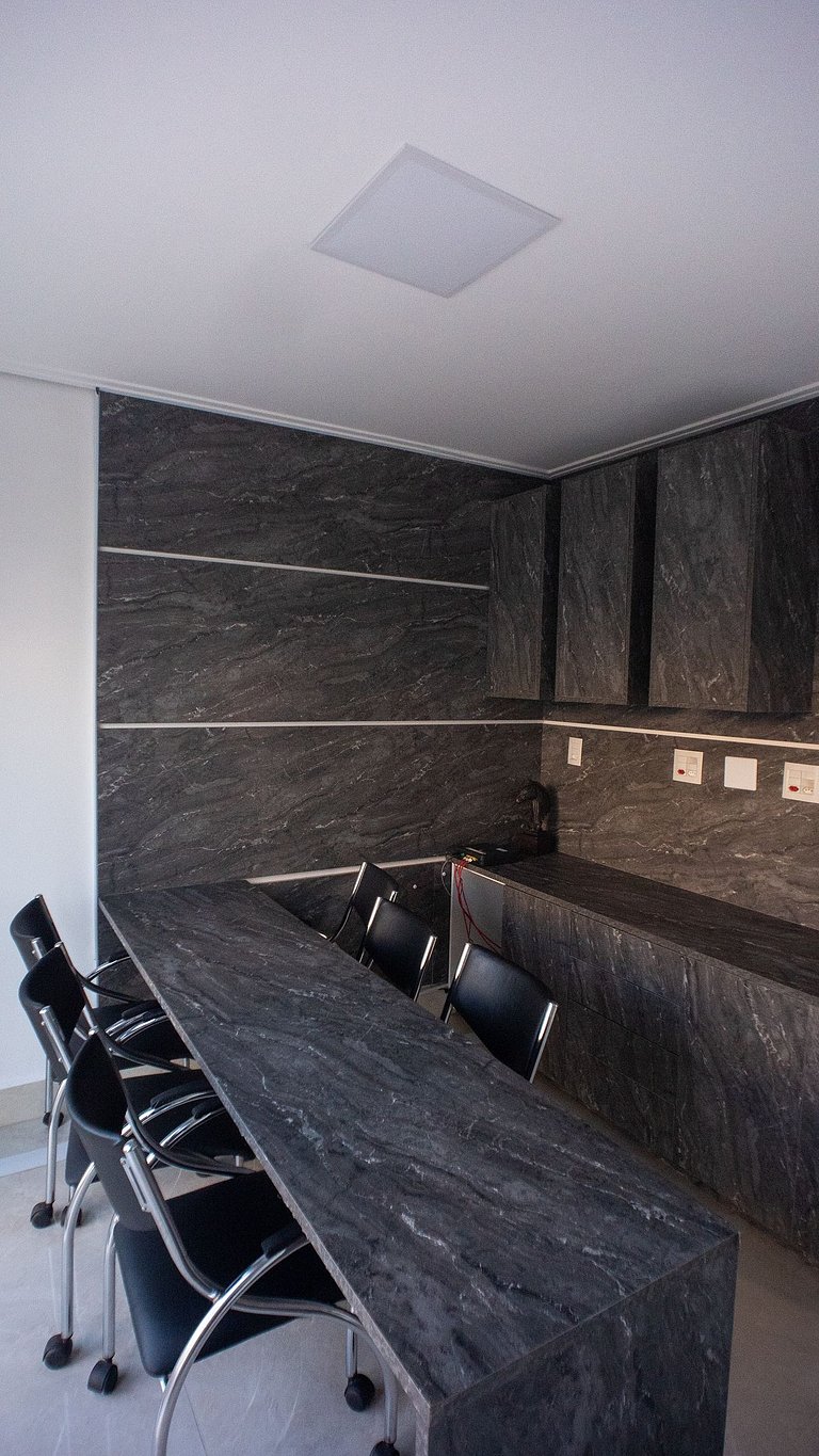 Casa moderna de alto padrão em condomínio exclusivo na Granj