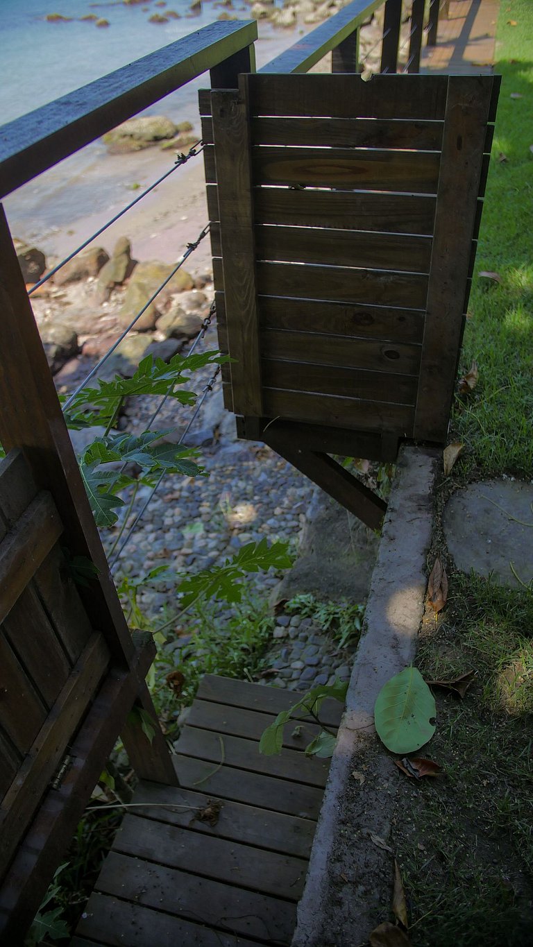 Casa pé na areia em São Sebastião com vista para Ilhabela, p