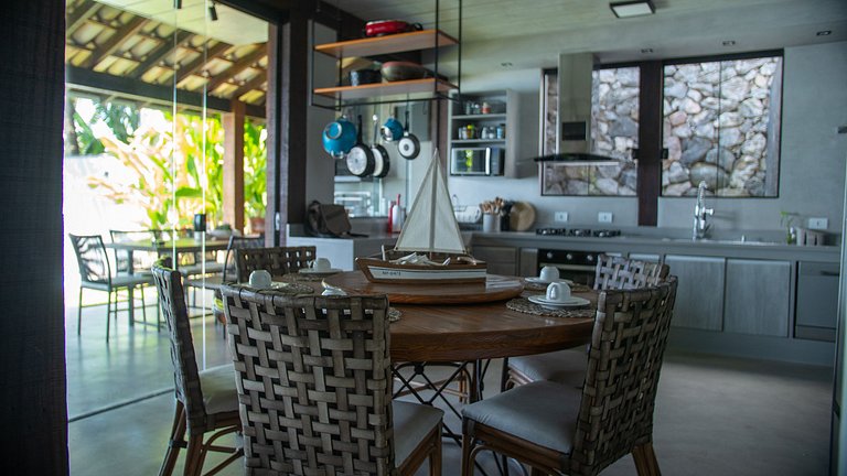 Casa pé na areia em São Sebastião com vista para Ilhabela, p