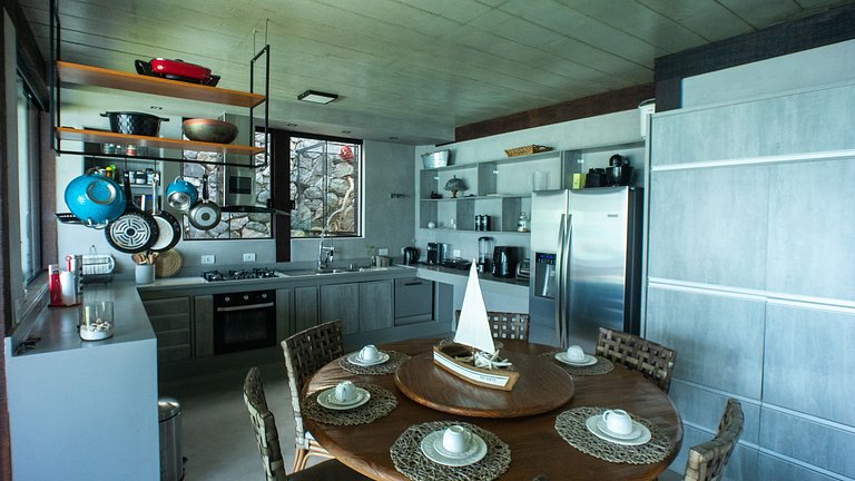 Casa pé na areia em São Sebastião com vista para Ilhabela, p