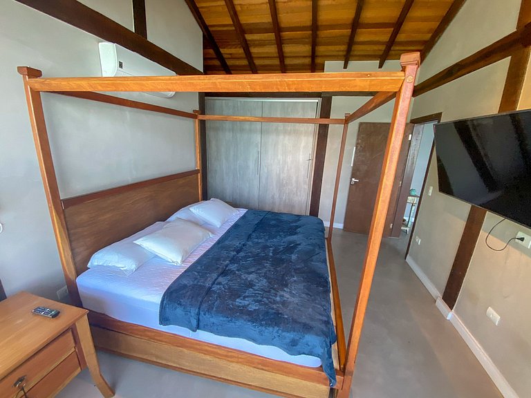 Casa pé na areia, piscina e 5 suítes em São Sebastião