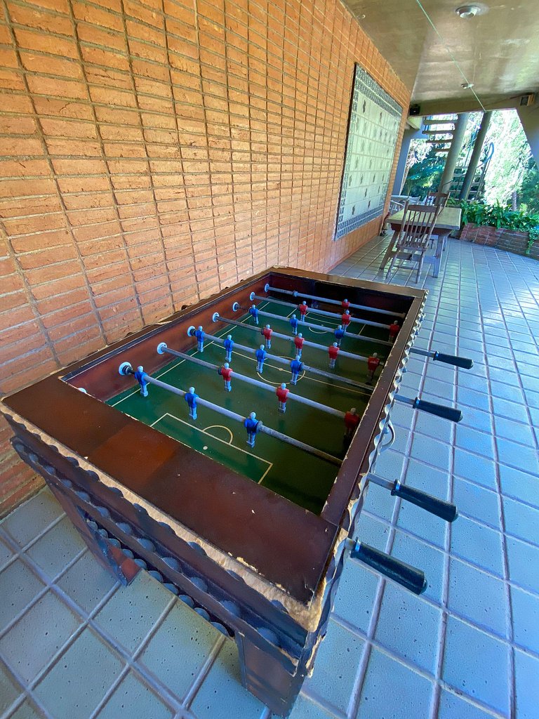 Chácara com piscina ao lado da represa | Ibiúna