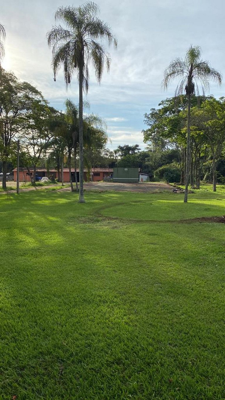 Rancho exclusivo em Jarinu com piscina e lazer completo