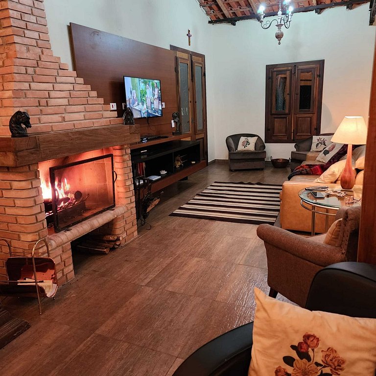 Rancho exclusivo em Jarinu com piscina e lazer completo