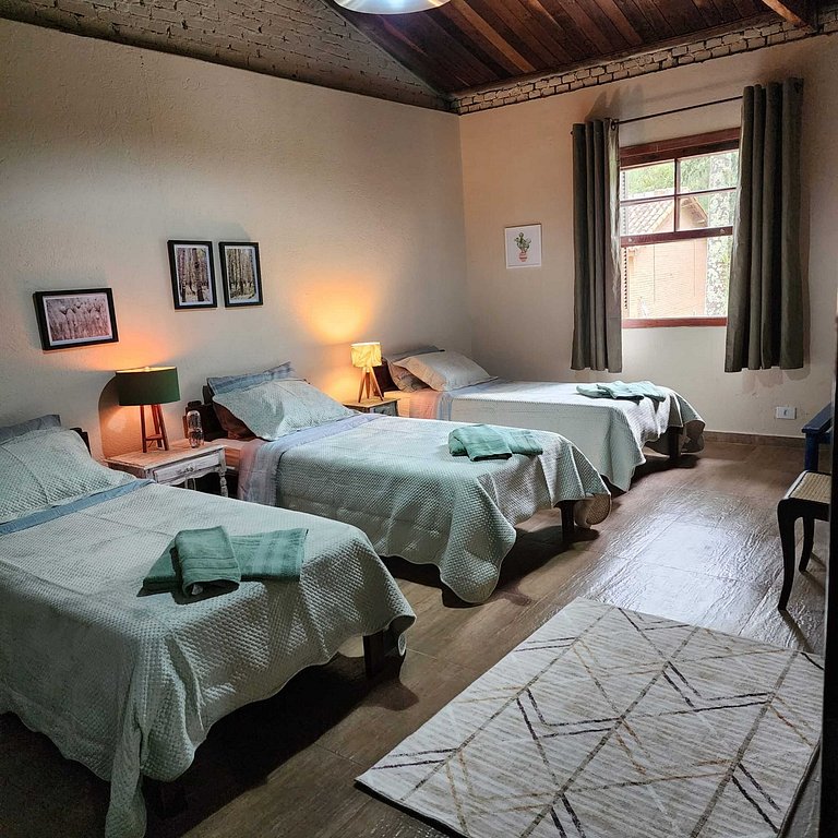 Rancho exclusivo em Jarinu com piscina e lazer completo