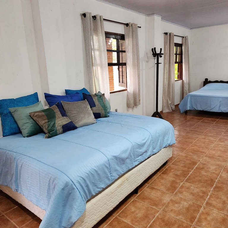 Rancho em Jarinu com piscina e lazer completo