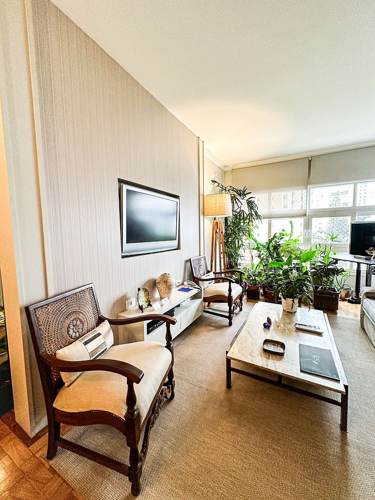 Apt de 3 Quartos na Vila Nova Conceição | Próximo ao Ibirapu