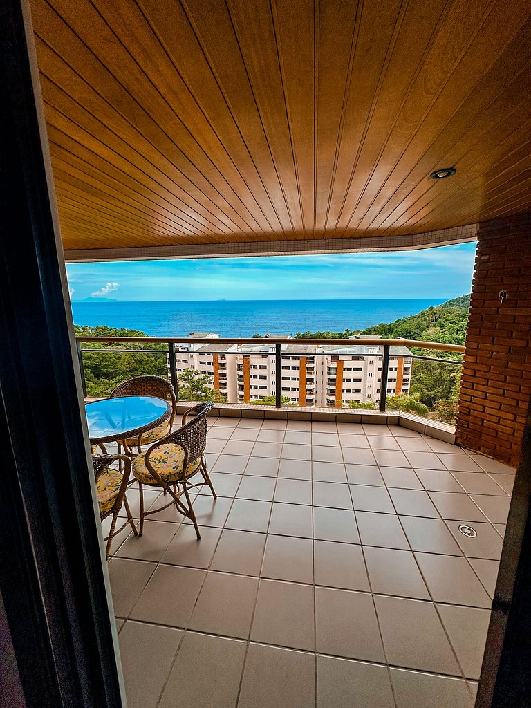 Apt. vista p/ mar e acesso à praia | Sorocotuba II