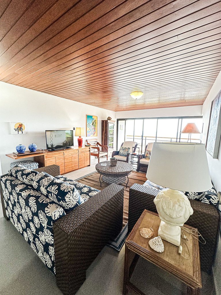 Apartamento no Sorocotuba II com vista para o mar e acesso e