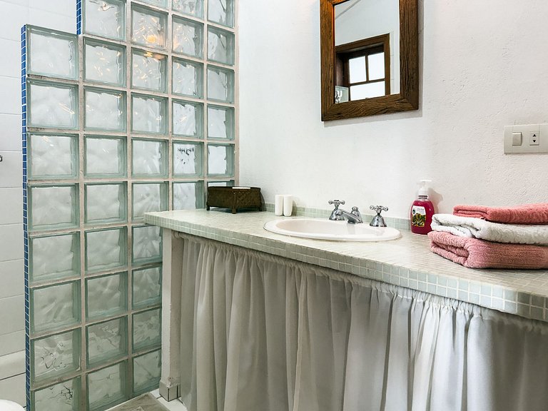 Casa com Piscina Privativa, Varanda Gourmet e Vista para Nat