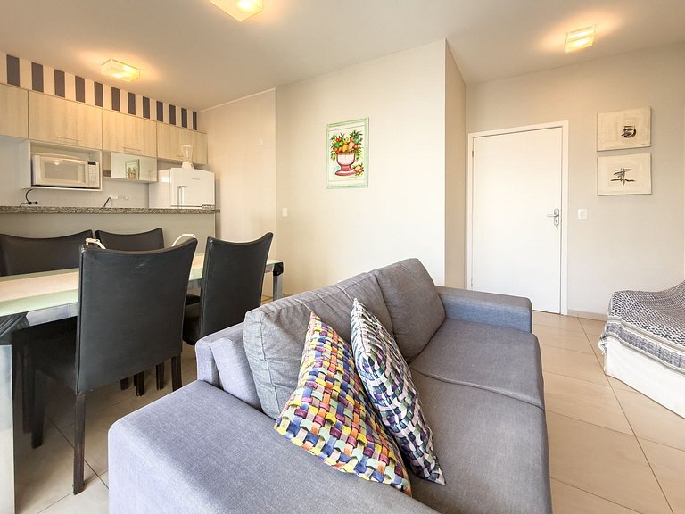 Apartamento no Capitania Varam a 180m da Praia com Churrasqu