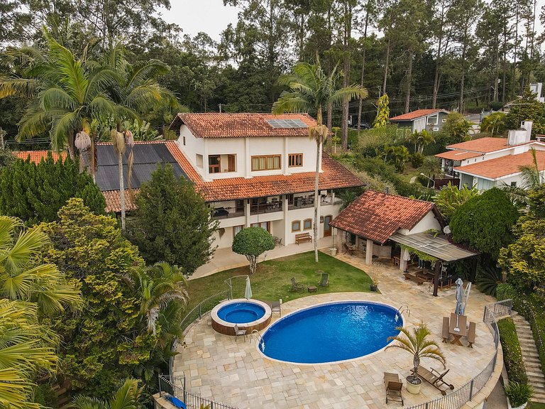 Casa alto padrão com lazer completo | Granja Viana
