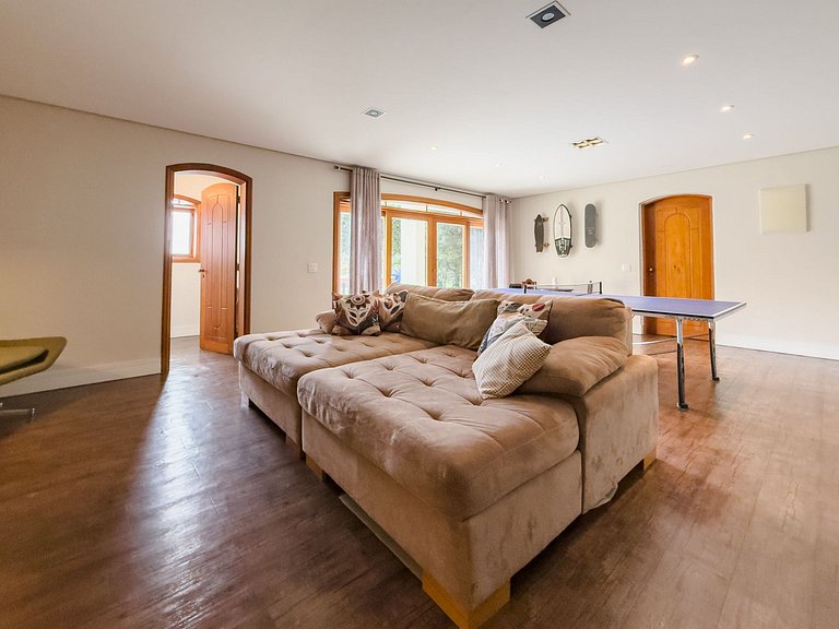 Casa alto padrão com lazer completo | Granja Viana