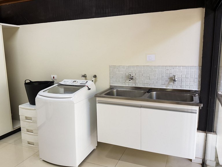 Casa alto padrão com lazer completo | Granja Viana