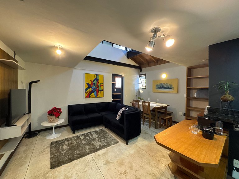 Loft Aconchegante com Atmosfera Intimista em Meio à Natureza