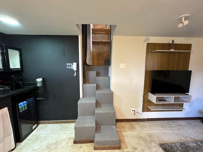 Loft Aconchegante com Atmosfera Intimista em Meio à Natureza