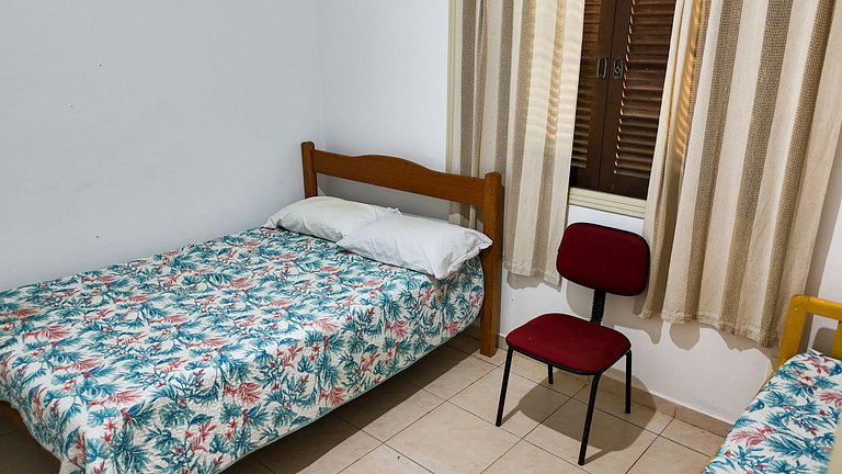 Casa a 200m da Praia c/ Piscina e Churrasqueira