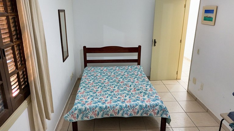 Casa a 200m da Praia c/ Piscina e Churrasqueira
