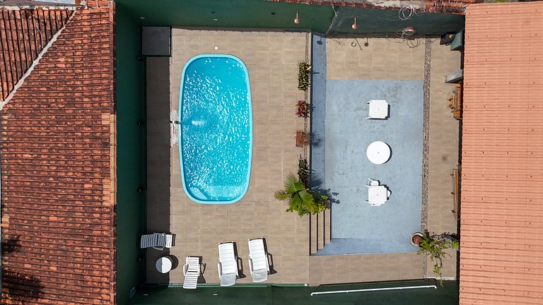 Casa a 200m da Praia c/ Piscina e Churrasqueira