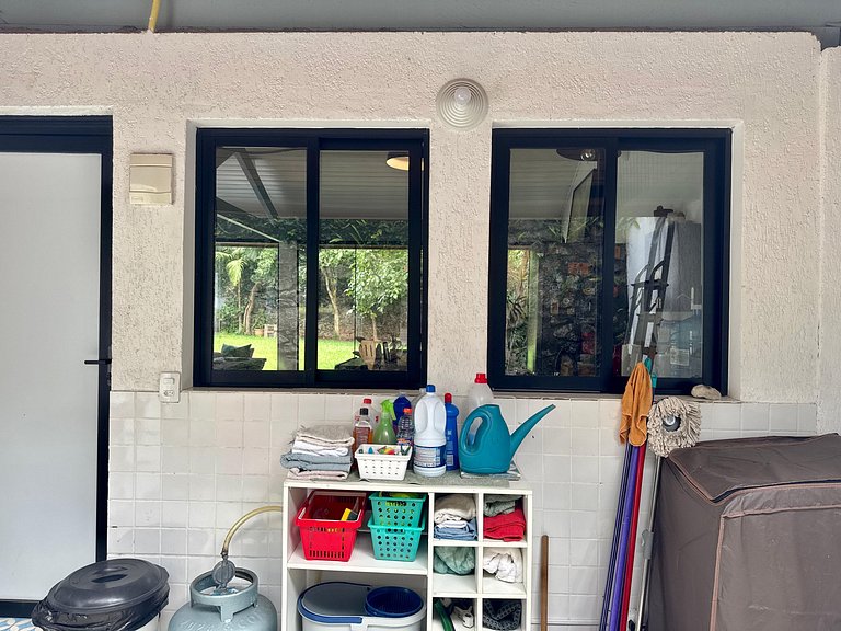 Casa espaçosa na Granja Viana