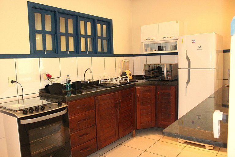 Casa ampla com jardim e 3 suítes em Novo Airão