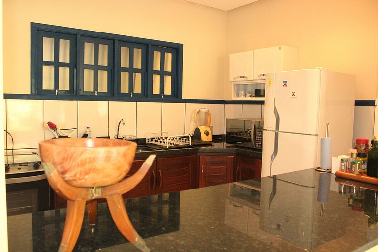 Casa ampla com jardim e 3 suítes em Novo Airão