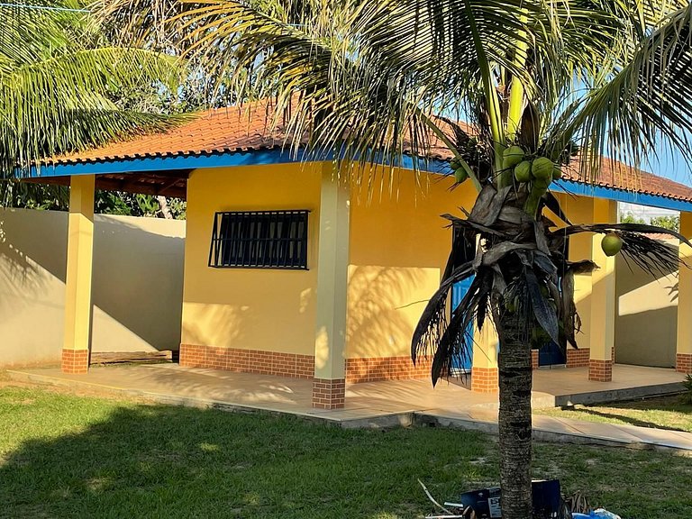 Casa ampla com jardim e 3 suítes em Novo Airão