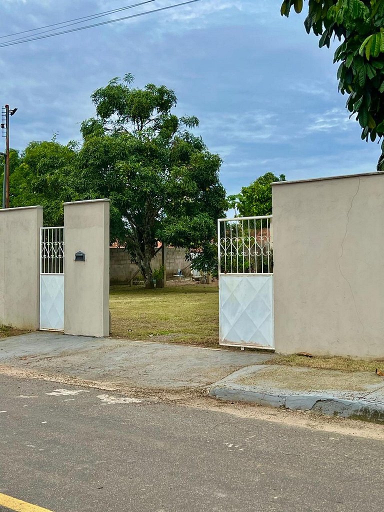 Chalé Boto em Novo Airão cozinha ar-condicionado