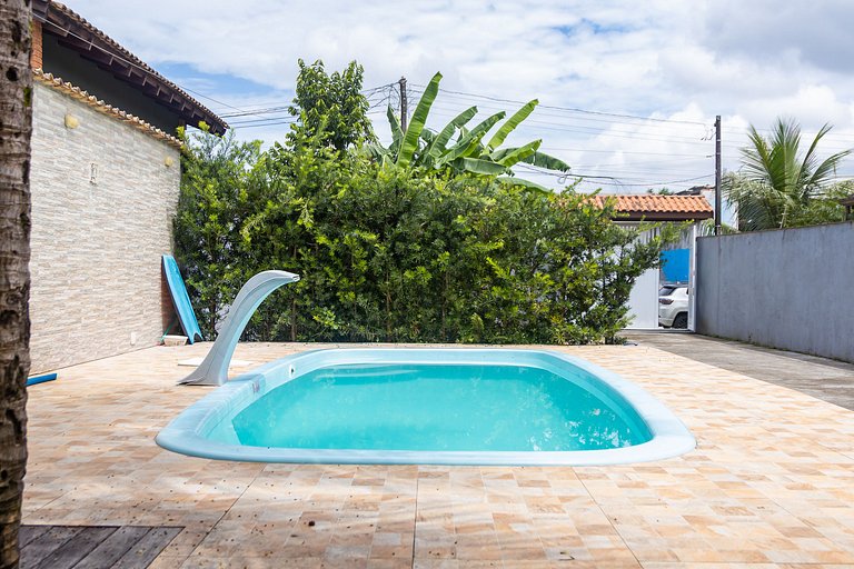 Casa a 180m da Praia de Boraceia | Piscina e Churrasqueira