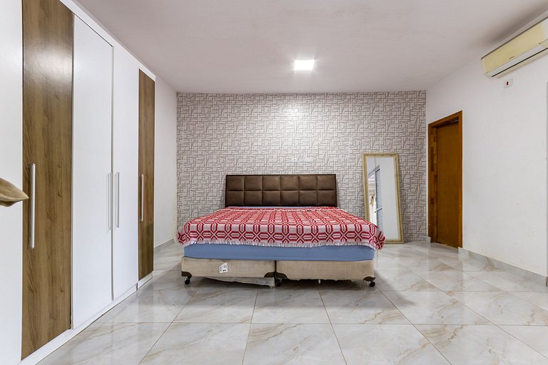 Casa a 180m da Praia de Boraceia | Piscina e Churrasqueira