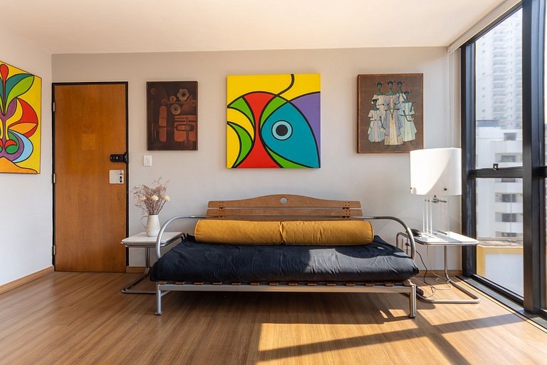 Apto no Campo Belo com A/C e vaga – 15min CGH