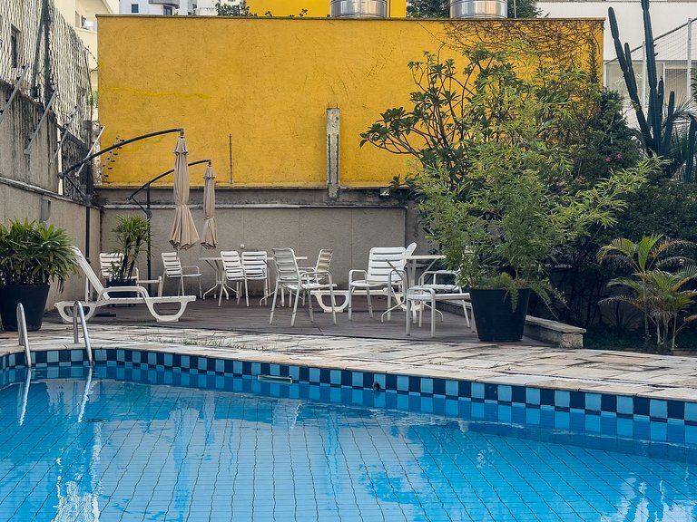 Apto no Campo Belo com A/C e vaga – 15min CGH