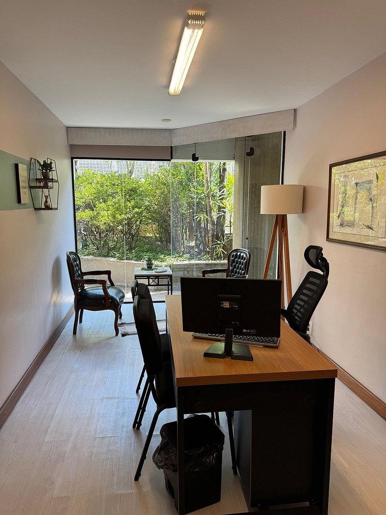 Apto no Campo Belo com A/C e vaga – 15min CGH