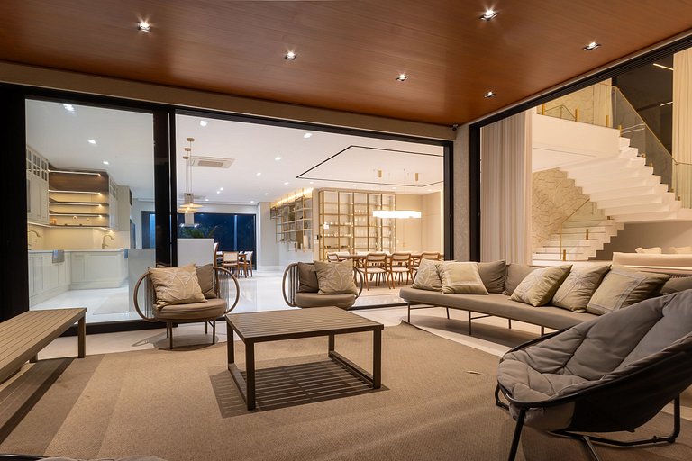 Mansão de Luxo a 35 minutos de SP