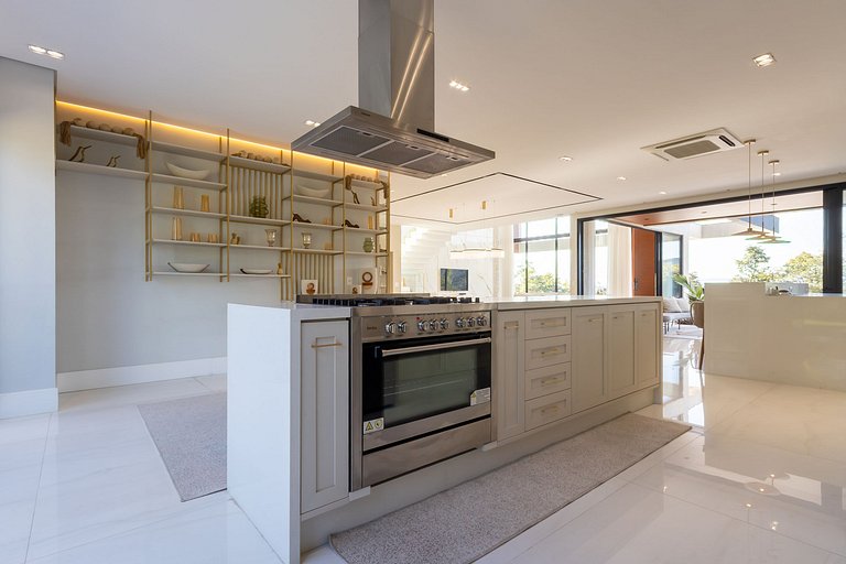 Mansão de Luxo a 35 minutos de SP