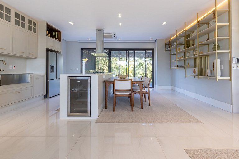 Mansão de Luxo a 35 minutos de SP